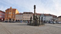 Rumburk - Lužické náměstí se sloupem Nejsvětější Trojice