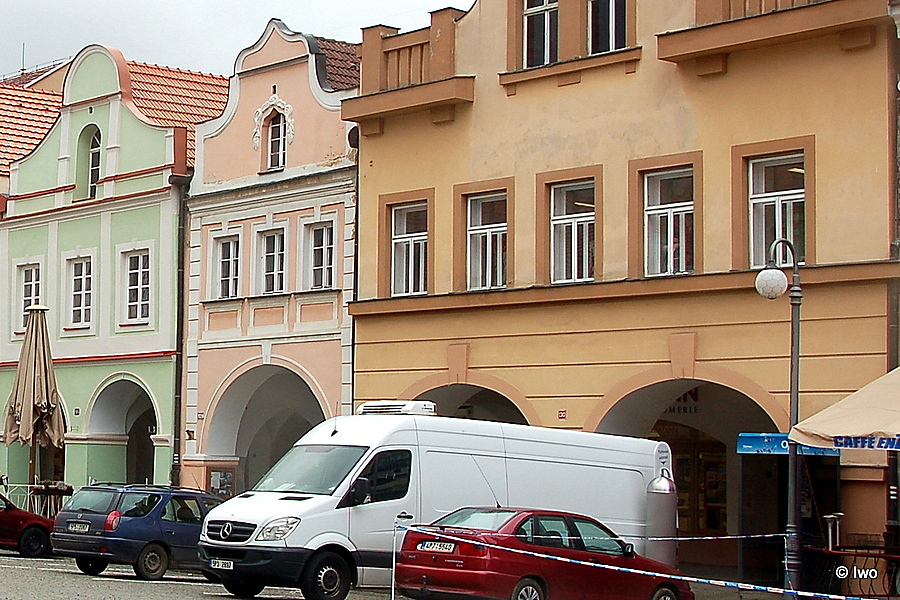 13. 4. 2013