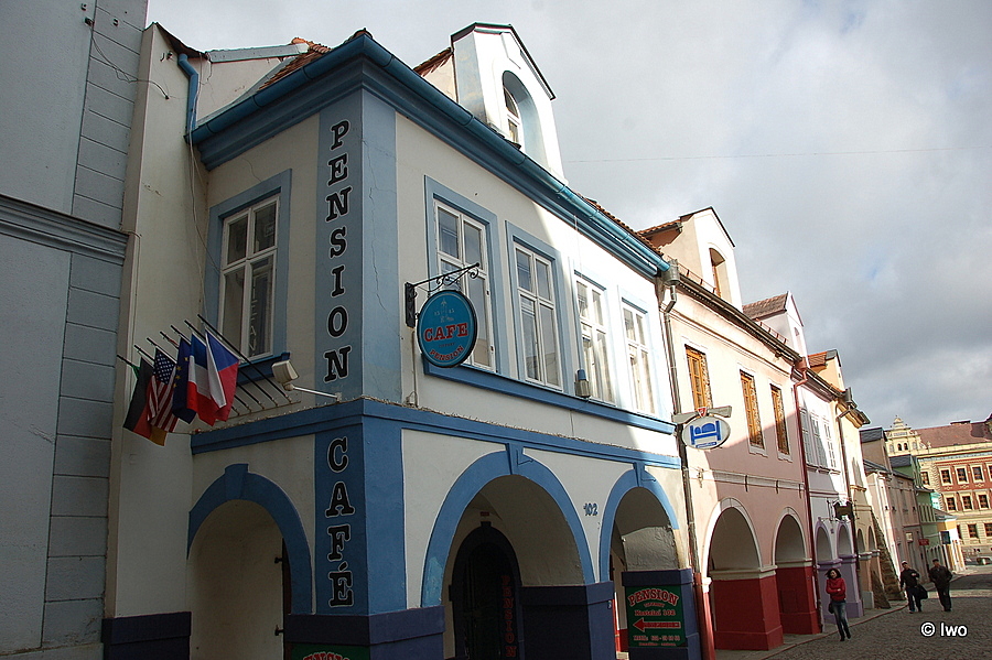 13. 4. 2013